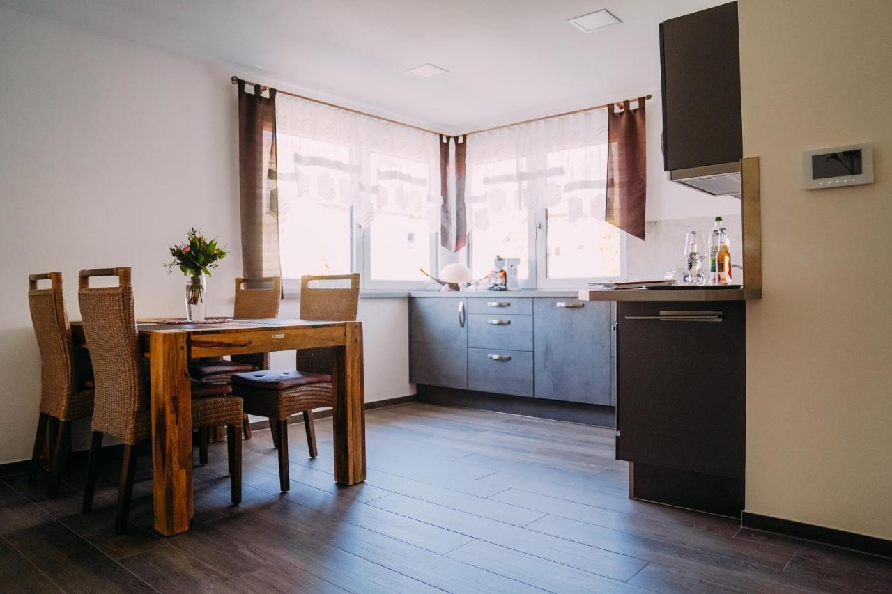 Ferienwohnung Im Schafftl 10 Ramsthal エクステリア 写真
